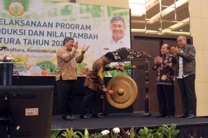 
					Acara yang diikuti Dinas Pertanian Provinsi dan Kabupaten Satuan Kerja Kegiatan Hortikultura ini digelar di Hotel Margo, Jalan Raya Margonda, Kota Depok, Selasa-Kamis (28-30/01).