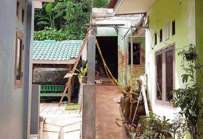 
					Warga di Jalan Andara Kelurahan Pangkalan Jati, Kecamatan Cinere korban longsor pada awal tahun 2020 masih mengalamai trauma.