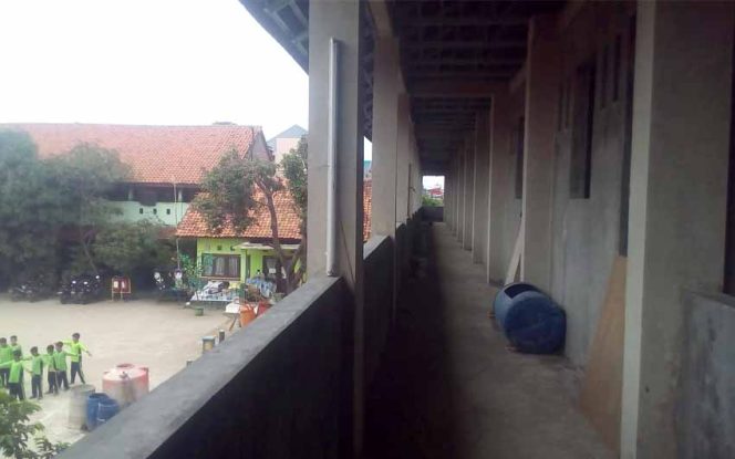 
					Bangunan sekolah SDN Margahayu XIII, Bekasi Timur, Kota Bekasi,