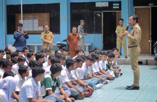 
					Cegah Tawuran, Satgas Pelajar Akan Libatkan Alumni