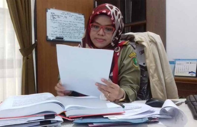 
					Kasubbag Perundang-undangan pada Bagian Hukum Setda Kota Sukabumi, Tika Sartika