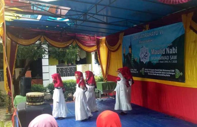 
					SDN Jatirahayu VI Gelar Maulid Nabi