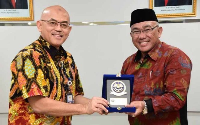 
					Depok Bakal Garap Transportasi Publik Berbasis Rel