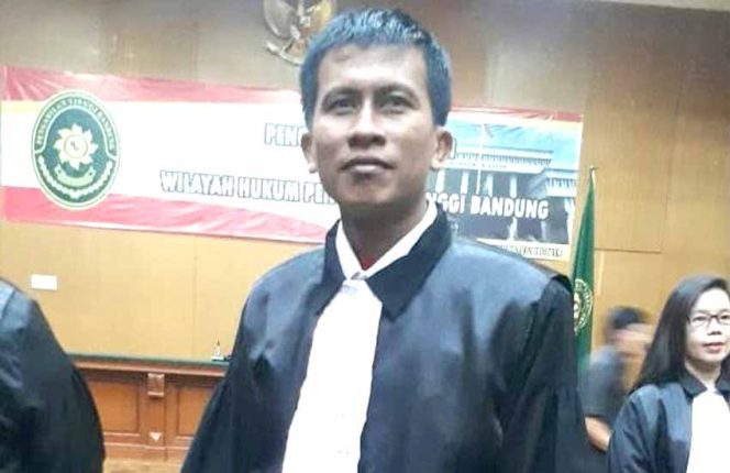 
					Azis Iswanto Kuasa Hukum Ramses Katogo.