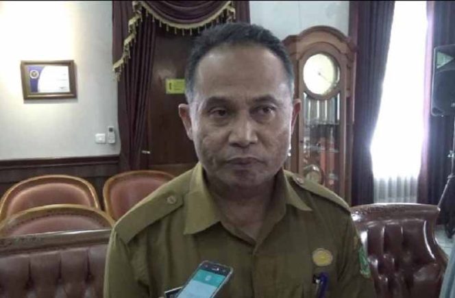 
					Kepala Disnakertrans Kota Sukabumi Didin Syaripudin