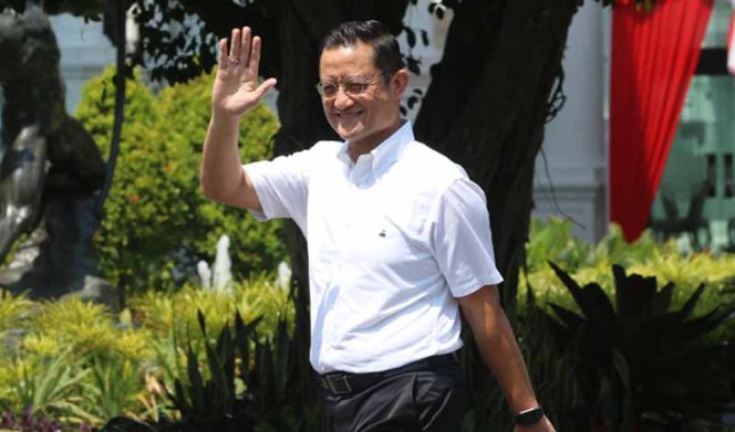 
					Menteri Sosial, Juliari P Batubara