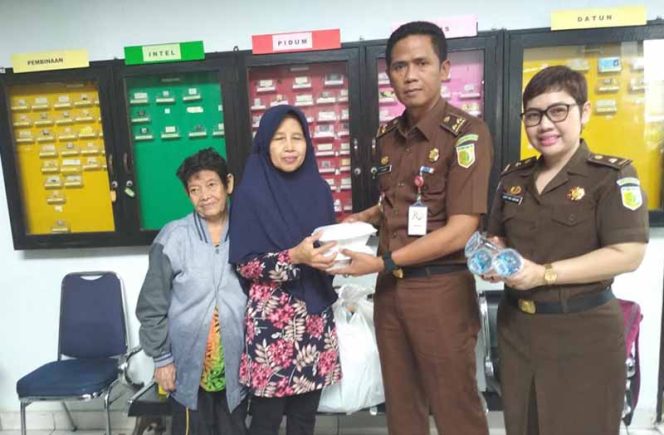 
					PLH Kejari Kota Bekasi Bertekad Raih WBK dan WBBM