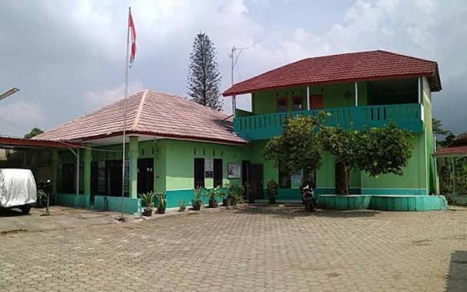 
					Oknum Pemdes Cipelang Diduga Sunat Dana RTLH