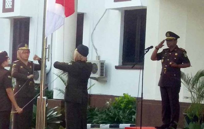 
					Jajaran Kejaksaan Negeri (Kejari) Depok berikan selamat HPN 2020.