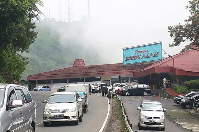 
					Restoran Rindu Alam Puncak, Bogor akhirnya ditutup. (FOTO : Istimewa)