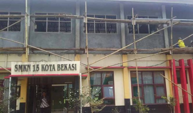 
					Dari Iuran Siswa, SMKN 15 Bangun Dua Ruang Belajar