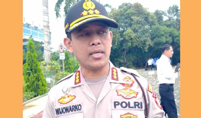 
					Kapolrestro Bekasi Kota Kombes Pol Wijonarko