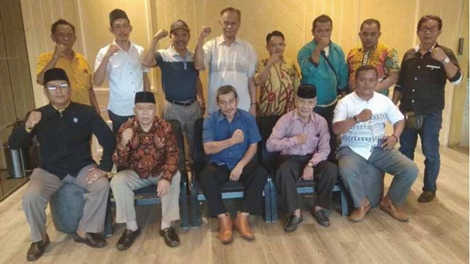 
					Akar rumput partai Golkar menyikapi pilkada 2020.