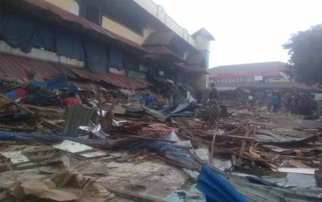 
					Pembongkaran Pasar Bantargebang 