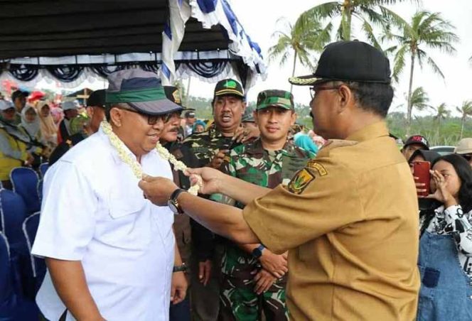 
					Akses Wisata Karang Gantung Surade Dibuka Bupati Sukabumi