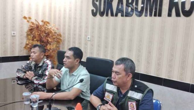 
					PS Paur Humas Polres Sukabumi Kota Bripka Solehudin.