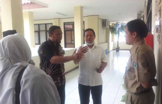 
					Sidak anggota Komisi IV, Senin (16/3) Dinas Kesehatan (Dinkes) Kota Bogor belum siap dalam mengantisipasi virus tersebut.