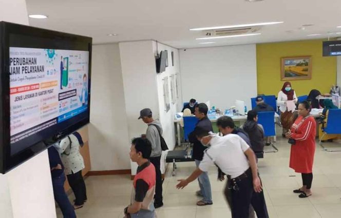 
					Pelayanan Pelanggan Perumda Tirta Pakuan Kota Bogor.