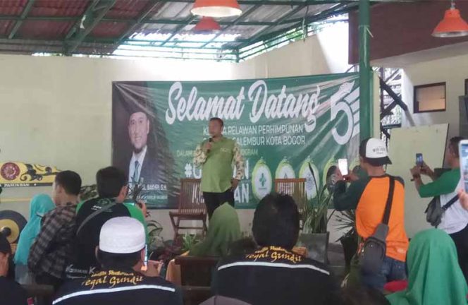 
					Perhimpunan Sadulur Salembur meluncurkan program Lima Gerakan Kebaikan.