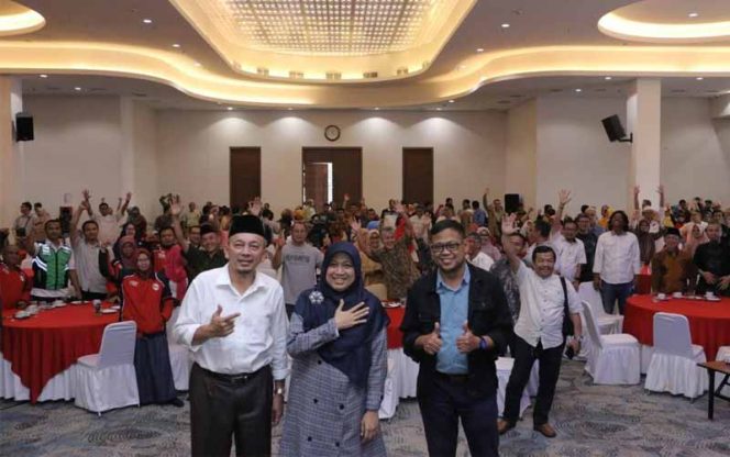 
					Tiga bakal calon wali kota internal hasil pemilihan internal raya atau pemira.