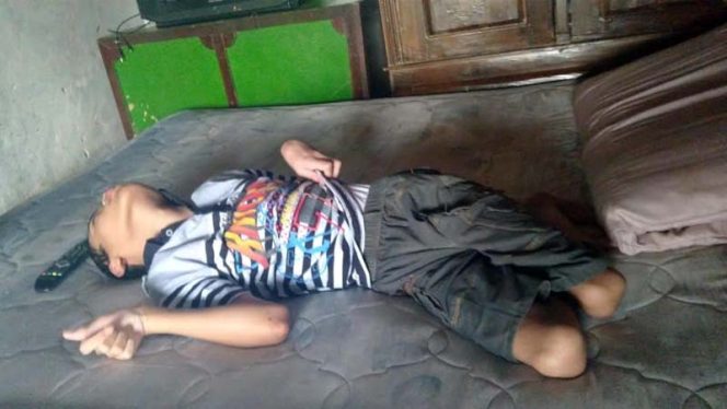 
					Diki, hampir 13 tahun menderita disabilitas dan diduga mengalami stunting atau gizi buruk.