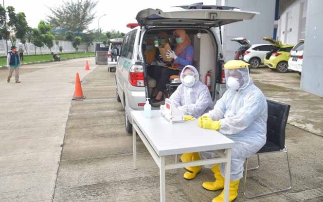 
					Tes Cepat Covid-19 Drive Thru