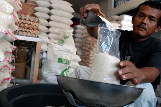 
					Kenaikan Harga Gula Pasir Melebihi HET