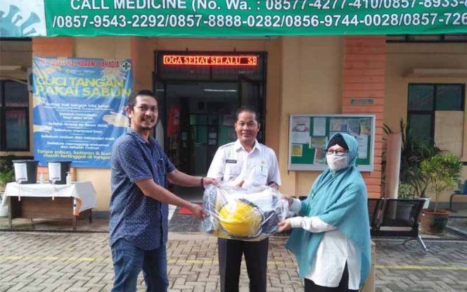 
					 Asosiasi Pengusaha Limbah Industri Indonesia (Aspelindo) Sumbang APD ke Puskesmas.