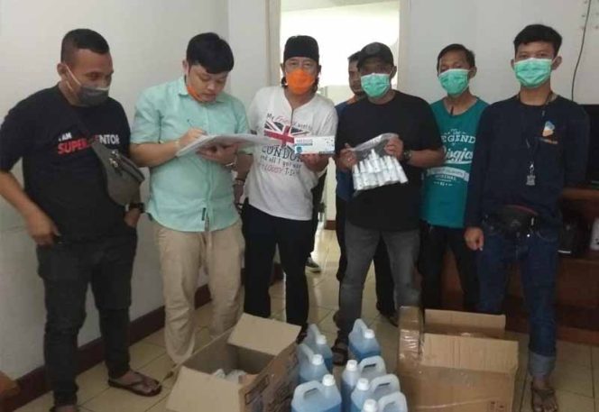 
					CV Cikal Utama Sumbang 5 Unit Wastafel Portable