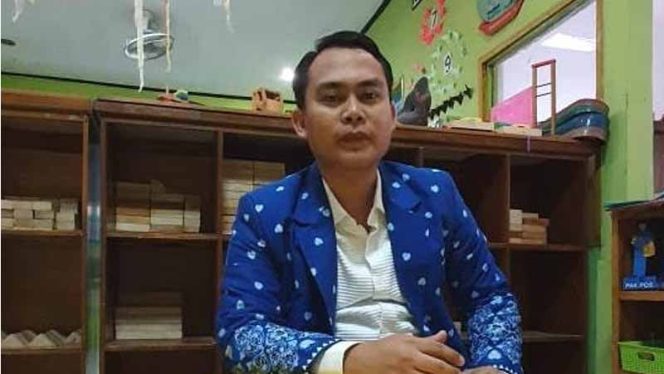 
					Ketua Pengurus Daerah Himpaudi Karawang, Devi Sulaeman.