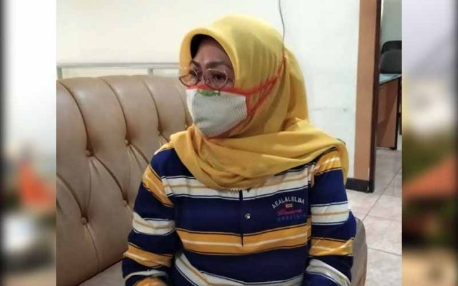 
					Ika Indah Yarti selaku Kepala Dinas Tenaga Kerja