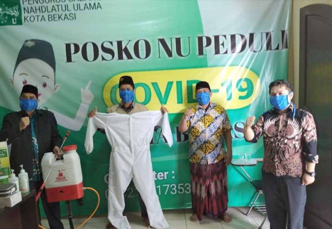 
					PCNU Kota Bekasi membuka pos komunikasi (Posko) NU Peduli COVID-19.