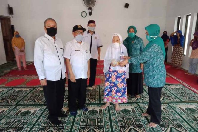 
					TP-PKK Pabuaran Galakkan Program Gasibu