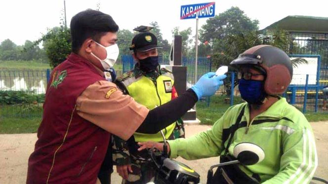 
					Perbatasan Karawang-Bekasi Diperketat