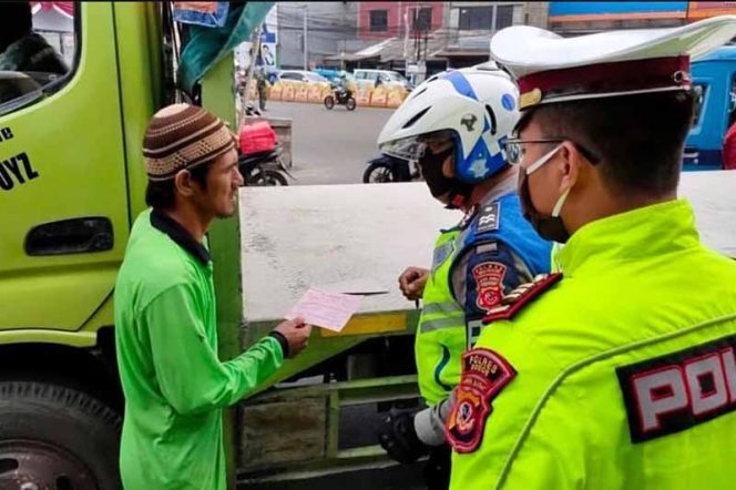 
					Langgar Aturan PSBB, Sanksi Menanti