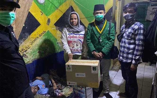 
					SEMMI Ringankan Beban Warga