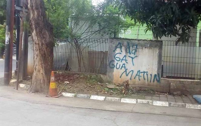 
					Diduga Jalan Perintis, Komplek Perkantoran, Kelurahan Marga Mulya, Kecamatan Bekasi Selatan, jadi tempat gay.