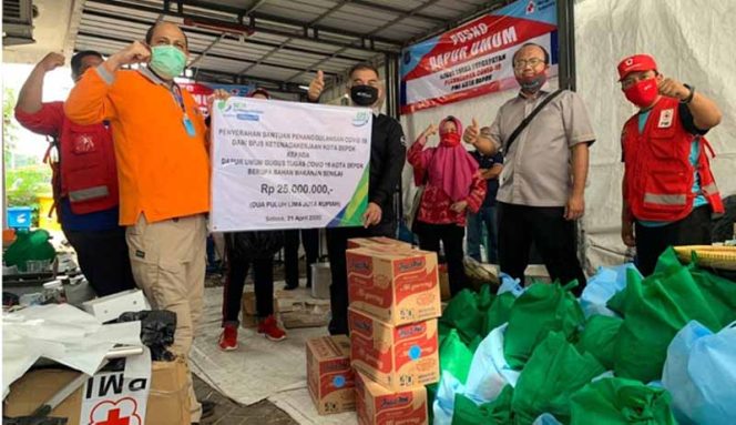 
					BP Jamsostek salurkan bantuan sembako untuk dapur umum.