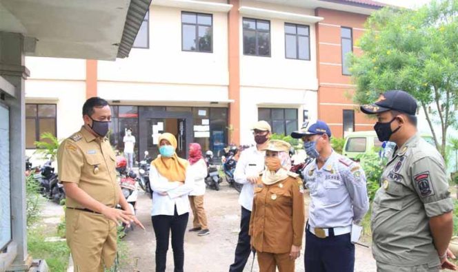 
					Wakil Wali Kota Bekasi, Tri Adhianto Tjahyono mendatangi setiap kelurahan yang ada di Bekasi Timur