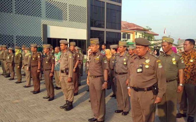 
					Satpol PP Bakal Segel Wirausaha Bila Abaikan Covid-19
