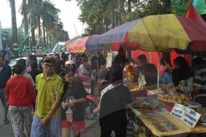 
					PSBB, Warga Tetap Nekat Ngabuburit 