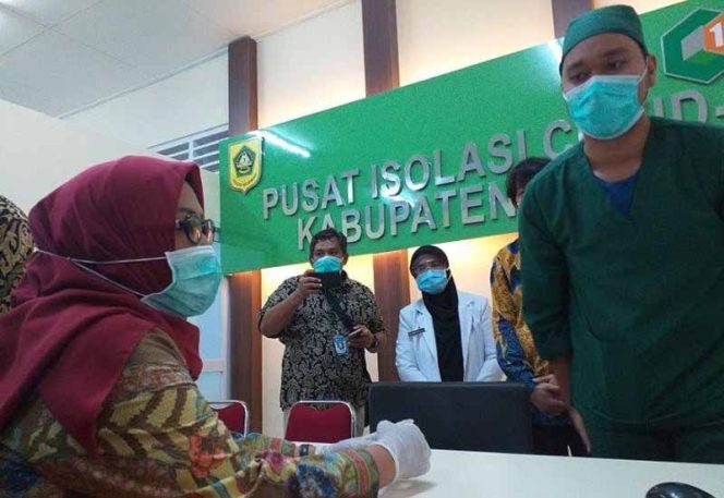 
					Bupati Bogor, Ade Munawaroh Yasin