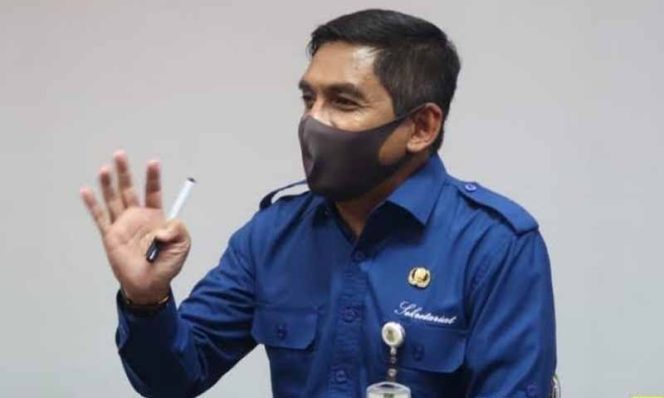 
					Alamsyah, Juru Bicara Pusat Informasi dan Koordinasi Penanganan COVID-19 Kabupaten Bekasi.