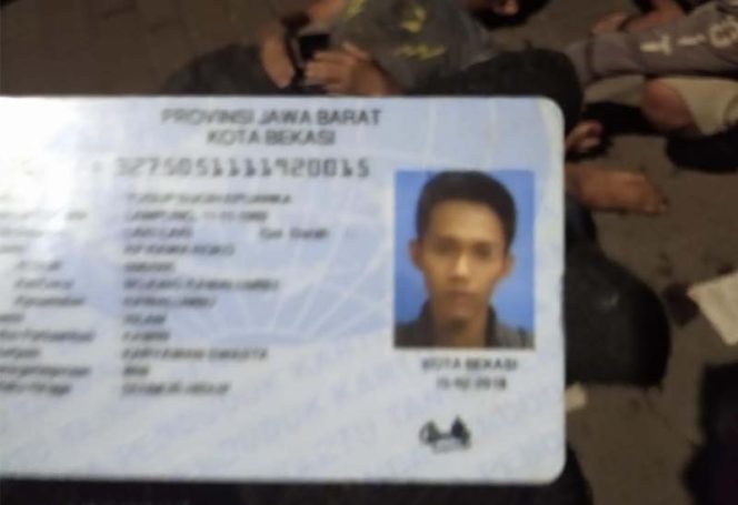 
					Kecelakaan adu banteng, pedagang Pondok Gede yang meregang nyawa.