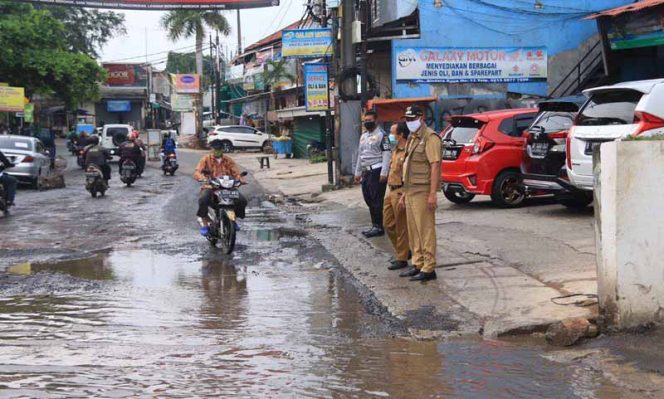 
					Pemkot Bekasi Tetap Prioritaskan Perbaikan Jalan