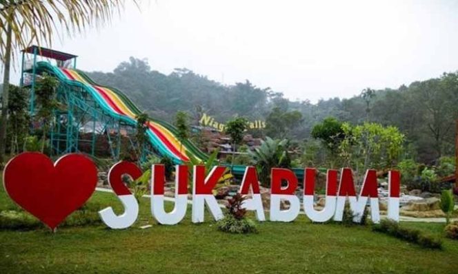 
					Kota Sukabumi Diganjar Predikat dan Prestasi