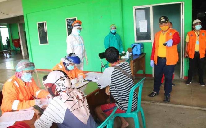 
					Pasar dan Pertokoan Kota Bekasi Lakukan Tes Swab PCR untuk Pedagang dan Pembeli