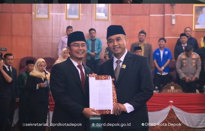 
					Dindin Saprudin Resmi Jabat Anggota DPRD Kota Depok